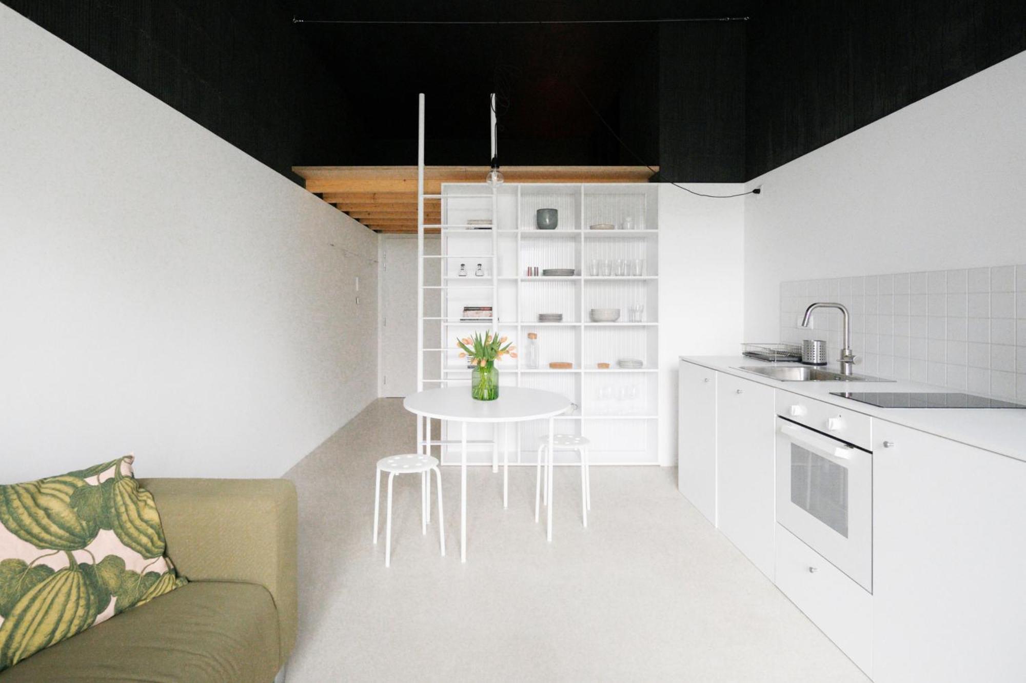 Stylish With A View Of Blue Church Apartmán